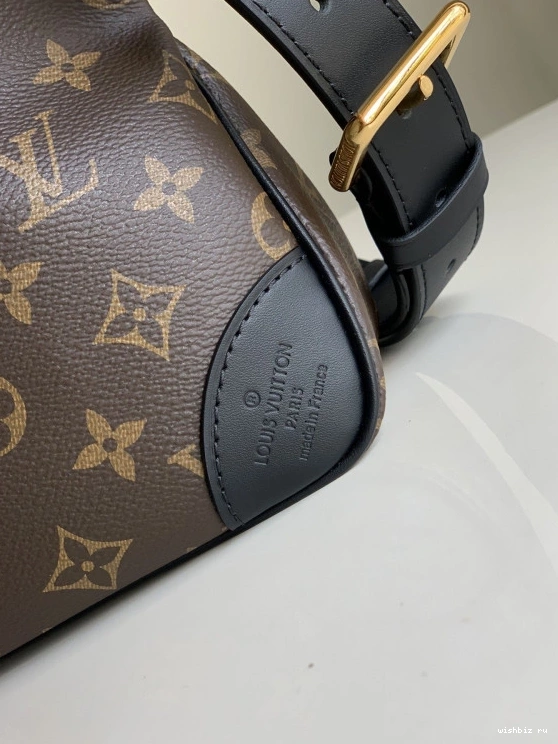 WIS ODÉON VUITTON MM LOUIS 1013